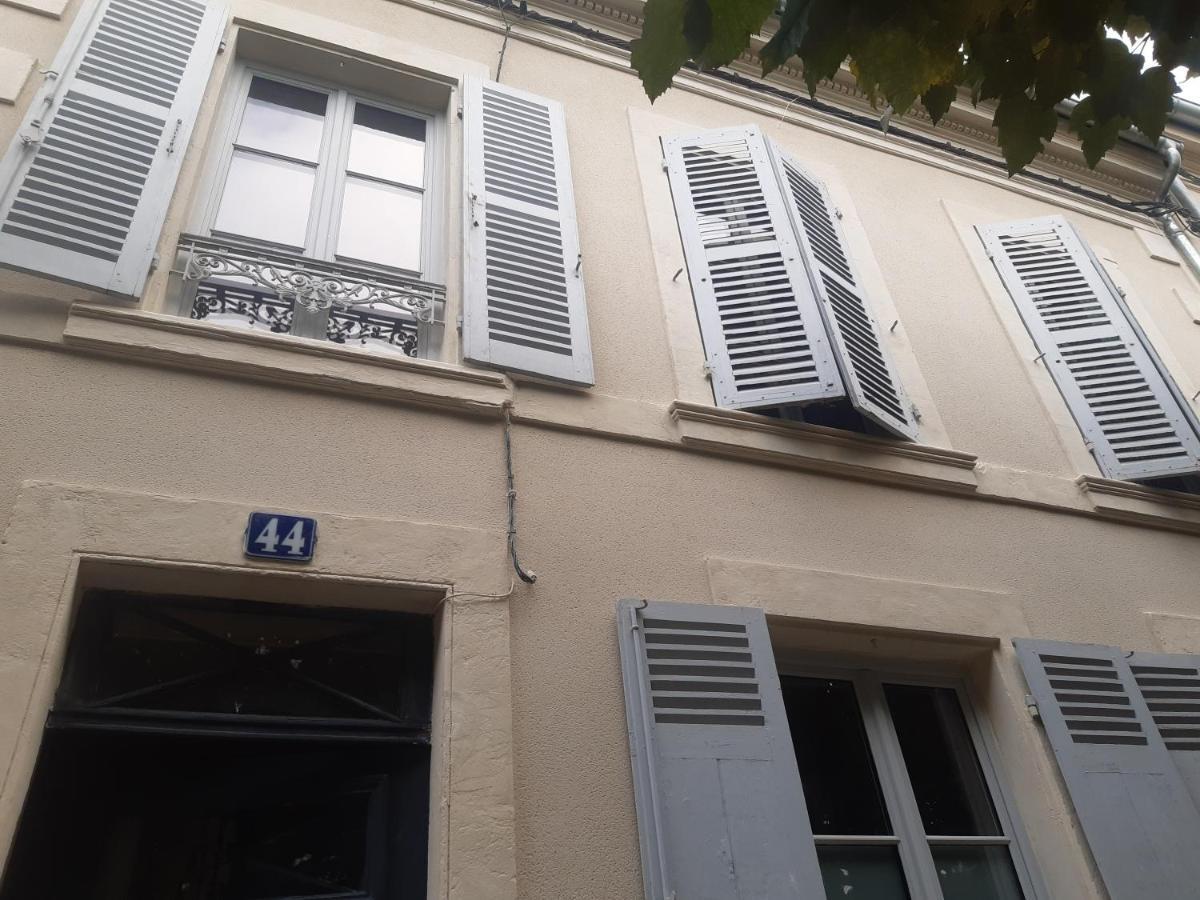 Appartement En Centre Ville Nevers Kültér fotó